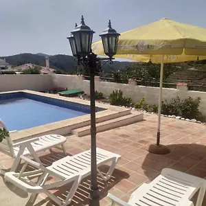 Casa Rosa Sedella Sedella